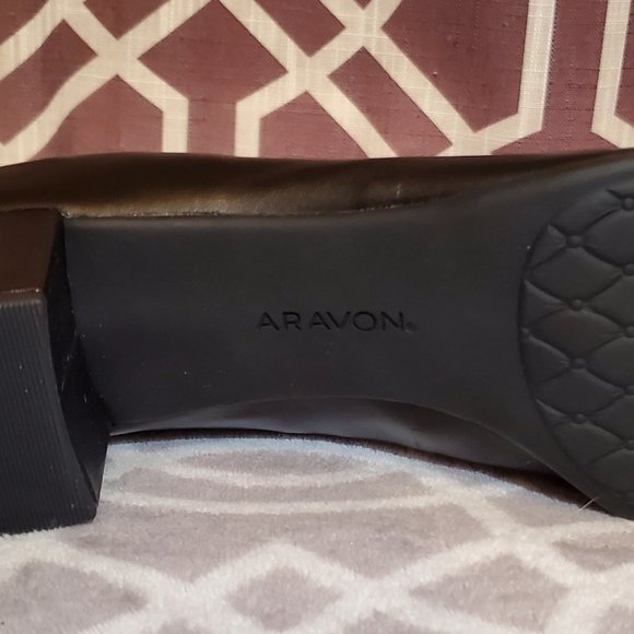 Aravon Womens Black Pumps 11 US Career Dress Leather Block Heel Slip On Shoes - Picture 9 of 14